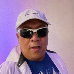 Meet your Posher, Eduardo